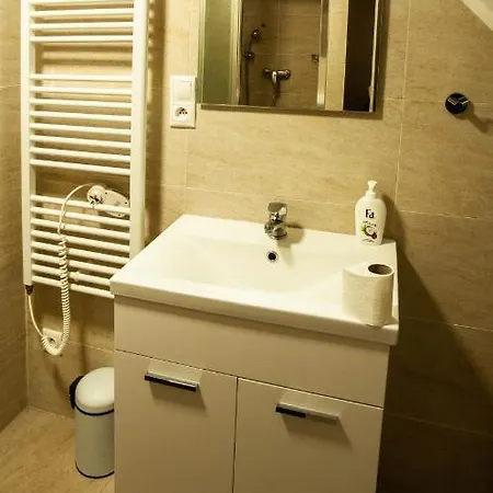 Smiech بيت خشبي روجومبيروك