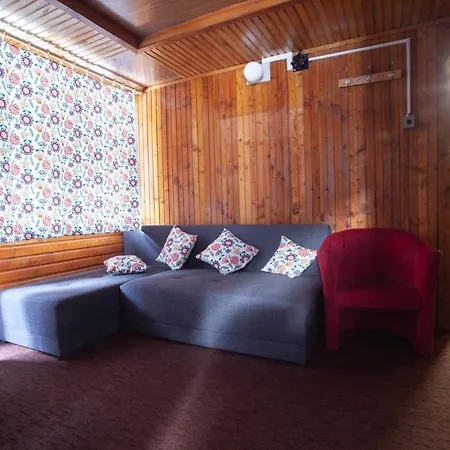 Smiech بيت خشبي *