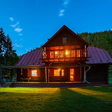 بيت خشبي Smiech *